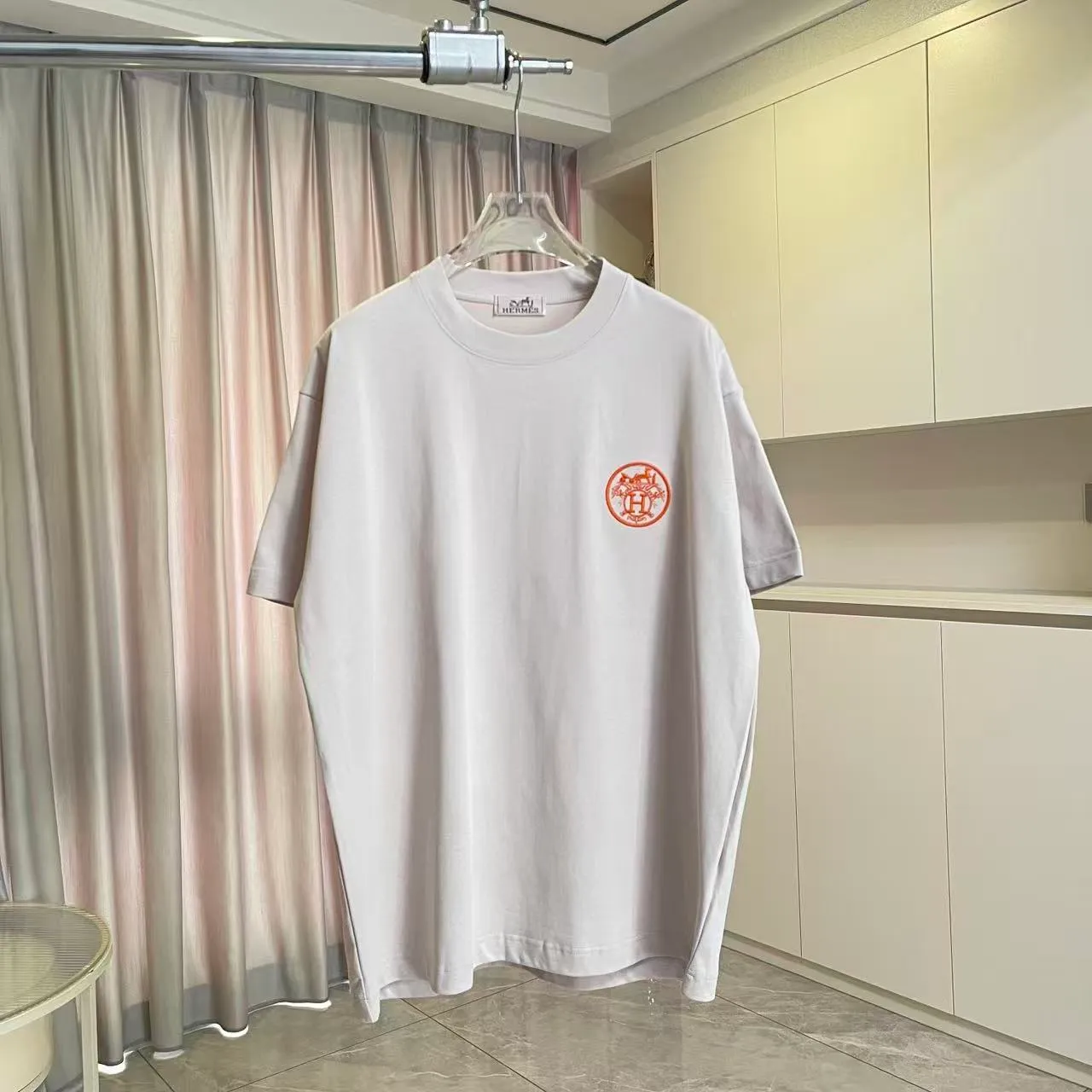 Herme* 2026 New Arrival logo 300g T Same Style Size：S M L XL XXL ：Black White Gray
